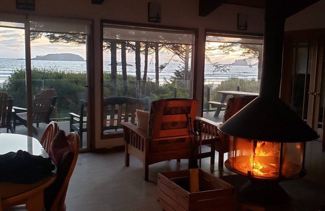 Lennard View House is a private home with Hot tub on Chesterman Beach in Tofino