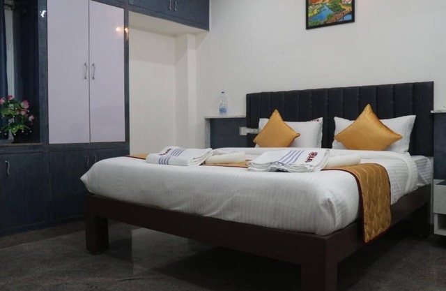 Leo Home Stay