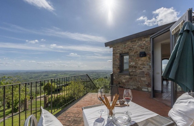 Leonardo homes - Estate apartment