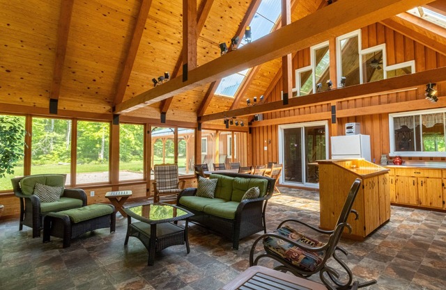 Les Chalets Tourisma - Le Chasse-Galerie