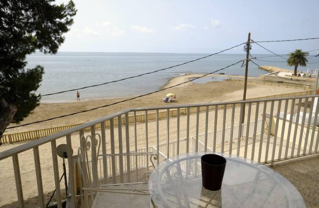 Ferienwohnung Les Delicies in St Carles de la Ràpita - 7 Personen, 4 Schlafzimmer