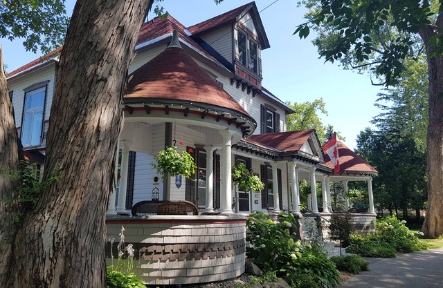 Les Trois Erables Boutique Inn