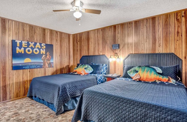Less than a mile from Lake Fork-UPDATED-Bluegill Bungalow 6