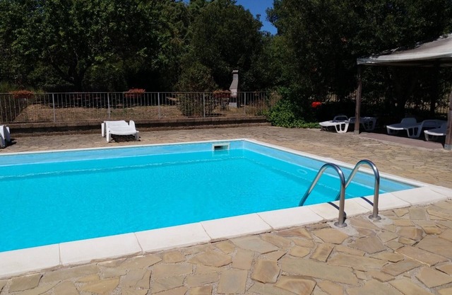 Letizia apartment in farmhouse in the countryside