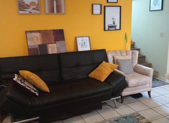 Levander Cozy Home