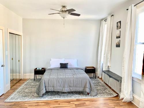 LG Lofts -1 bedroom unit in Kiel close to Road America Elkhart Lake