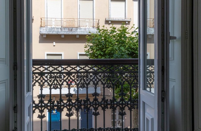 Liberdade 53 by Rent4All