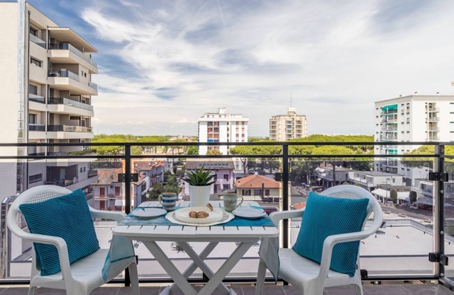 Lido degli Estensi Flat a stone's throw from the beach
