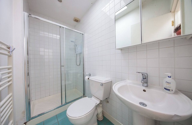 Light-Filled 2BD Home with Sea Views, Baldoyle