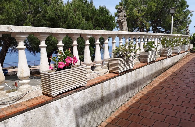 Laigueglia Villa Oasis "Zauber inmitten von Olivenbäumen und das Meer"