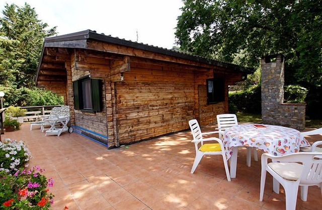 Ligurisches Landhaus vor Montegrazie, Panoramablick, Pool