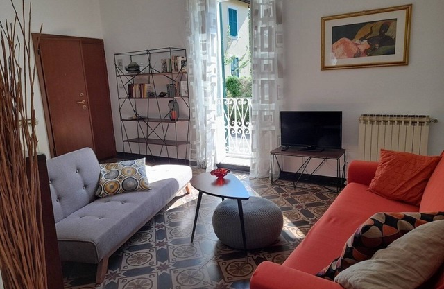 Ligurisches Haus 900 Meter vom Meer entfernt