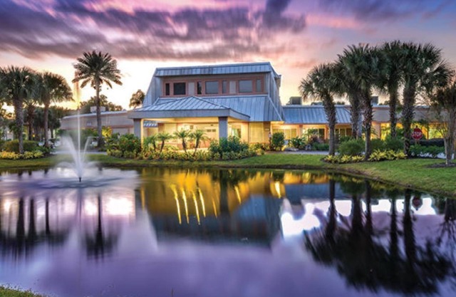 Liki Tiki Village 2 Schlafzimmer 2 Badezimmer