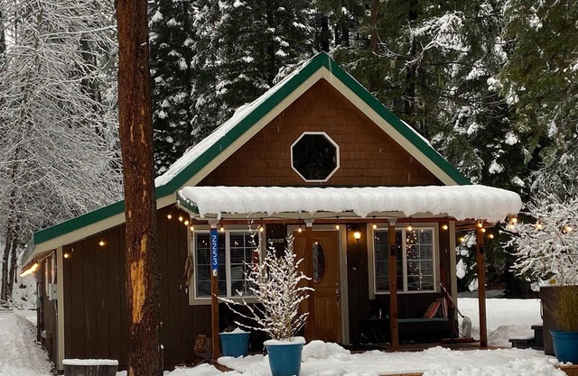 Lil Bigfoot Chalet