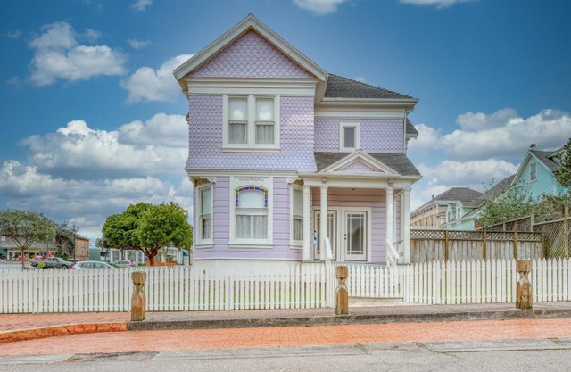 Lilac Victorian