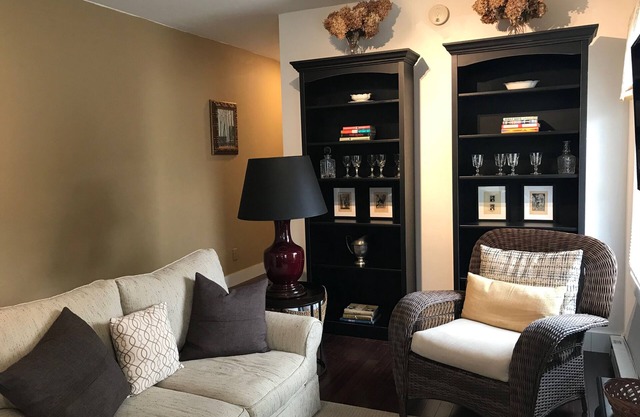LilacTree Apt (#4) near SLU Canton NY