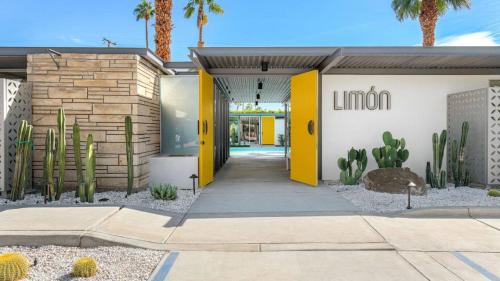 Limon Palm Springs A Luxury Boutique Hotel
