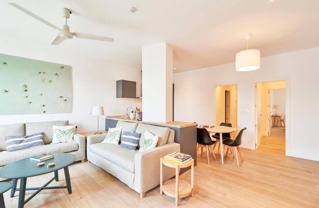 El Limonar 3: Formidable Apartamento con Terraza