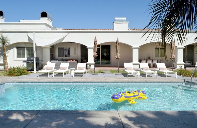 Limonata Palm Springs / Familien- und Gruppensiedlung