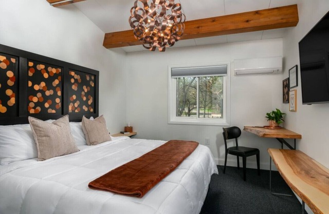 Lincoln Boutique Motel Upper King #8