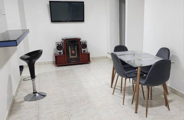 Lindo Apartamento cerca al Estadio Metropolitano