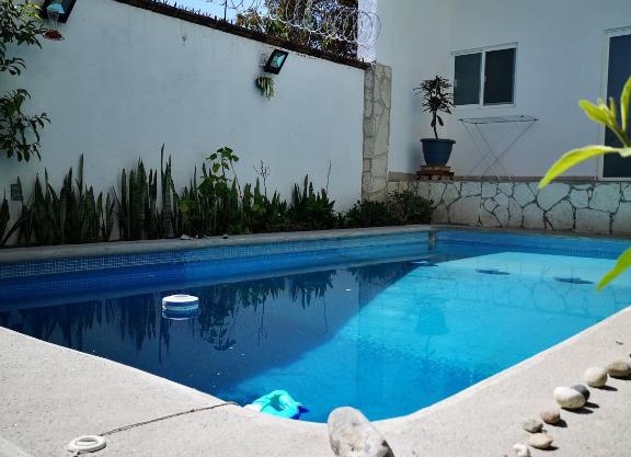 Lindo departamento con alberca y estudio