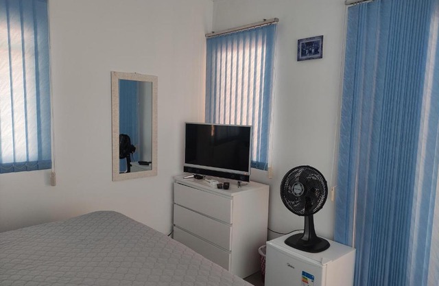 Lindo quarto c/ banheiro privativo