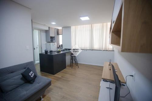 Lindo Studio no coração da Savassi para 4 pessoas