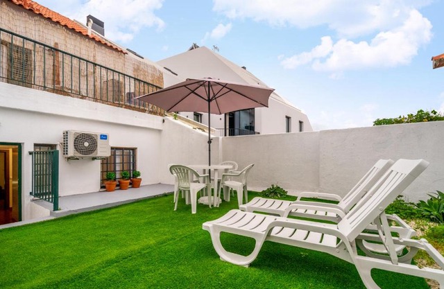 Lisboa, Central Lisbon, Charming Patio House, , WIFI, Air Conditioning, Near Metro, by IG