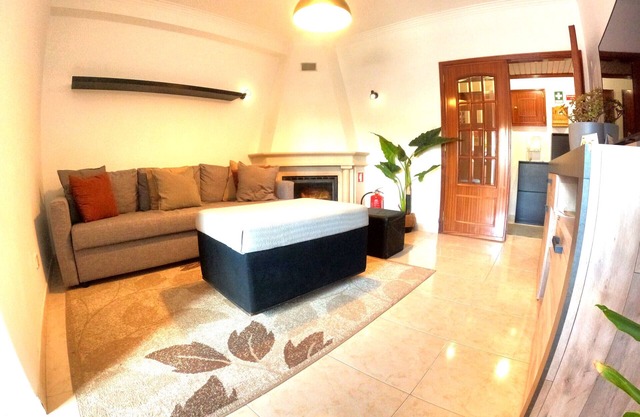 Lisbon, modern T1 apartment with balcony in Barcarena, Oeiras
