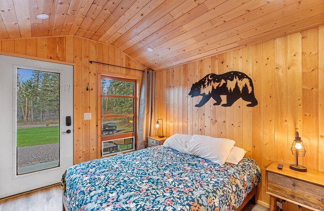 Little Bear Micro Cabin at Spotted Bear Retreat