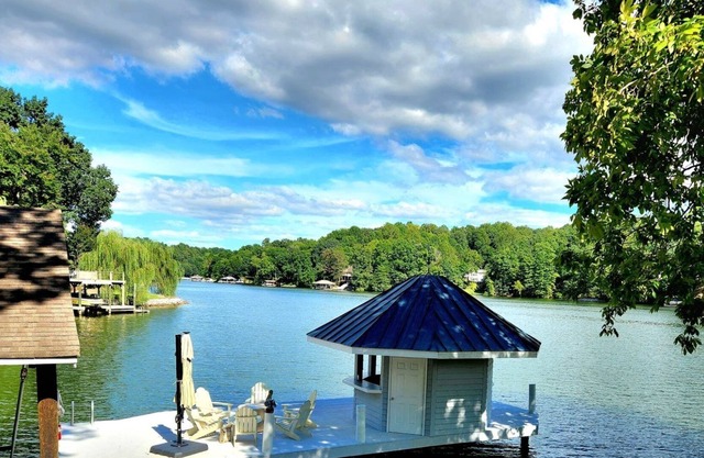 Little Brook Point - SML