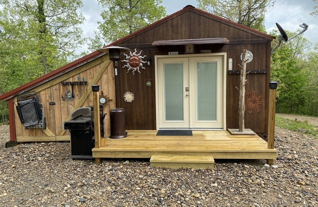 Little Choctaw Cabin