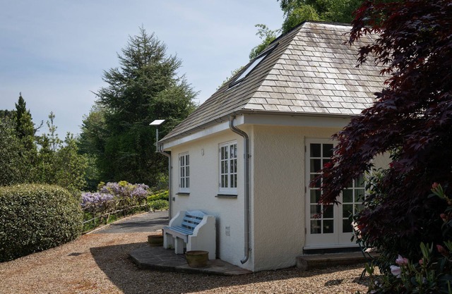 Little Pebble - a house that sleeps 2 guests in 1 bedroom