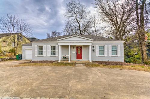 Little Rock Home about 5 Mi to Downtown!