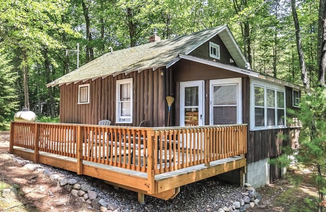 Little St. Germain cabin on West Bay