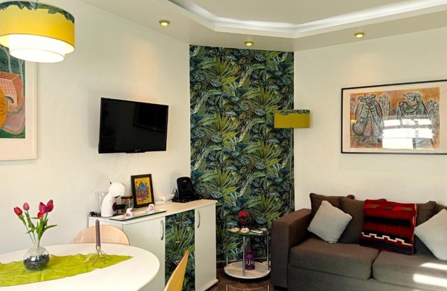 Little Wonder Apartment