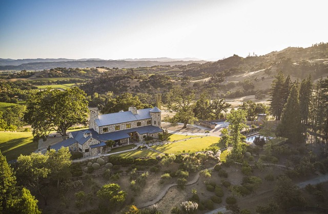 Live like a vintner in the heart of California Wine Country