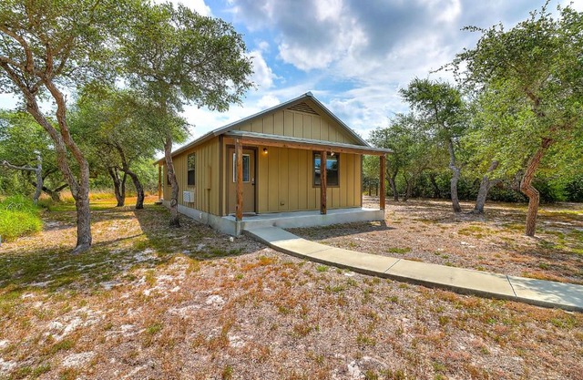 Live Oak Cottage