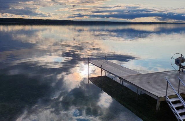 Live your Best Vacation Life! Lovely 4 BR Property on Cayuga Lake. Dog Friendly