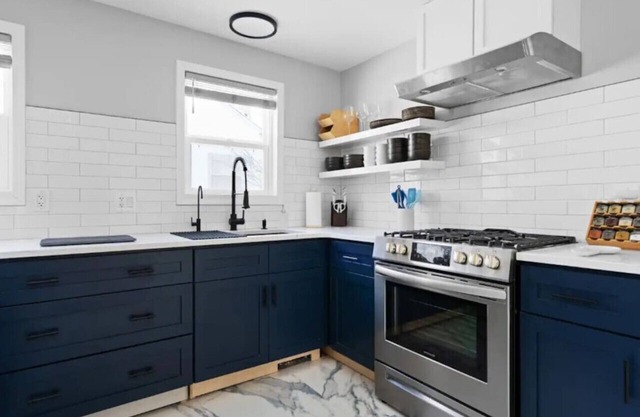 Livonia Sleek Modern 2BR Oasis
