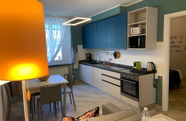 Livorno Suite - In Borgo Apartment: comfortable stay near the sea!