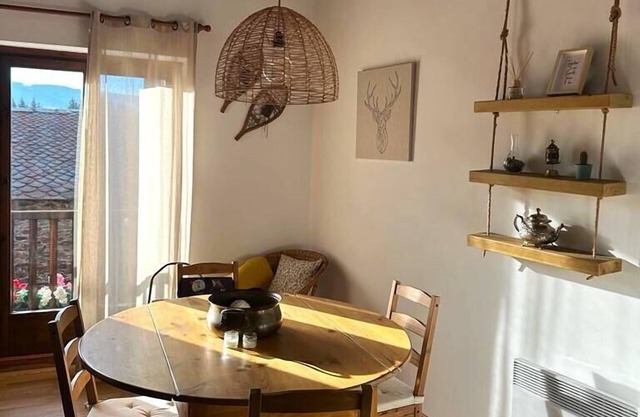 Llivia XIV - Zwei Schlafzimmer Wohnung, Schläft 6
