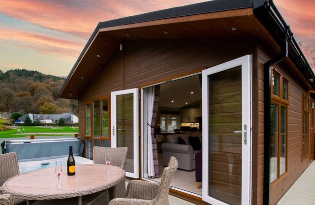 Llyn Alwen Lodge