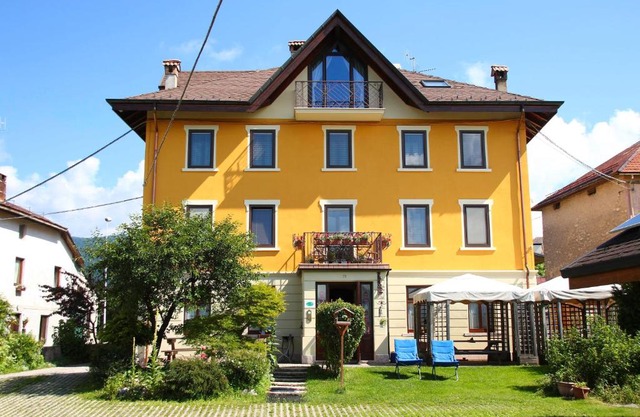 Locanda Aurora B&B