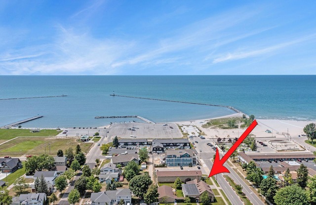 Located 1 block from Ludington Beach