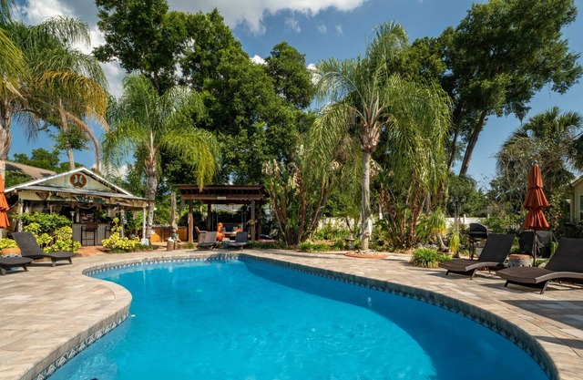 Located just a stone's throw away from the captivating city of St