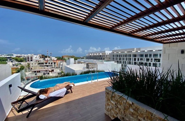 Location Location Location!!! Playa Del Carmen Condo