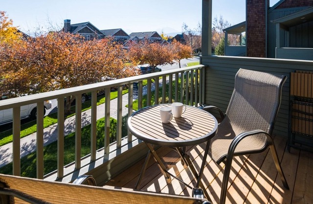 Sie und Ihre Familie werden dieses Pine Meadow Village 2-Schlafzimmer Sisters Condo mieten, haustierfreundlich