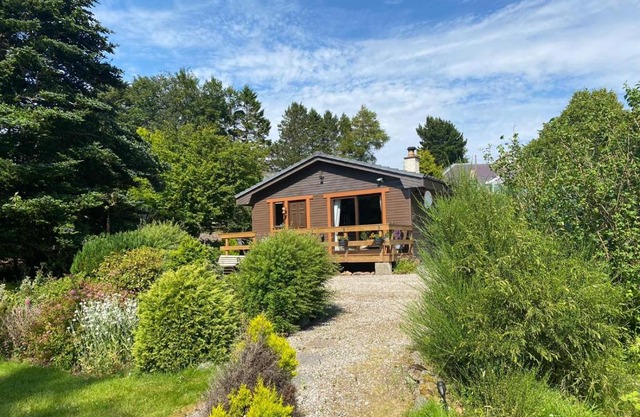 Lochside Lodge